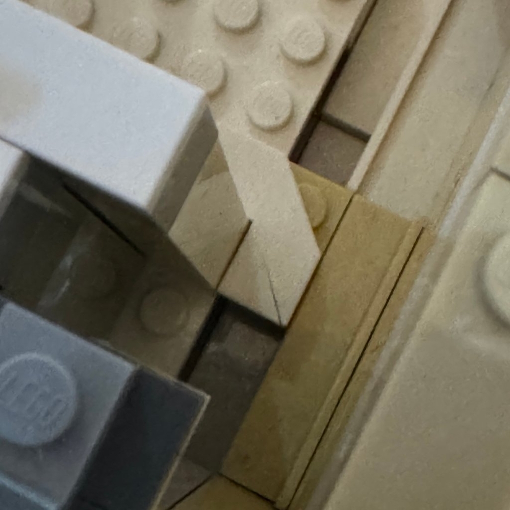 LEGO Star Wars: Betrayal at Cloud City 75222 - Picture 8 of 9